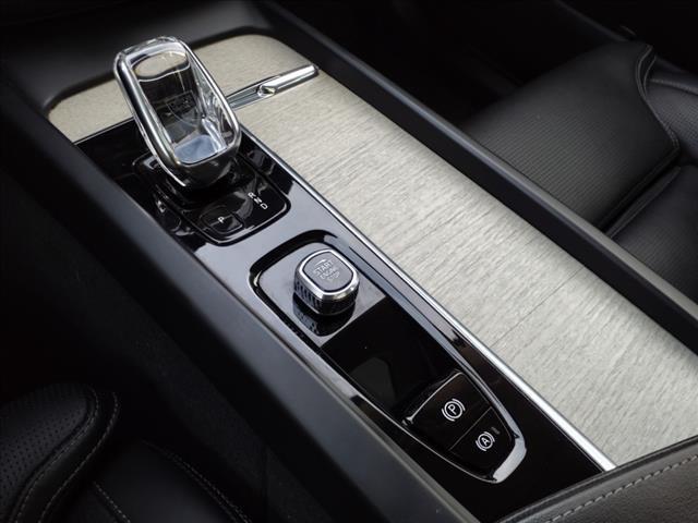 used 2022 Volvo XC60 car, priced at $34,000