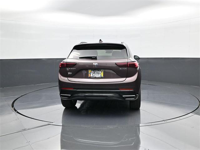 new 2025 Buick Envision car, priced at $39,073