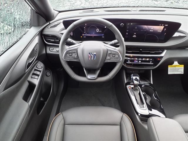 new 2025 Buick Envista car, priced at $30,680