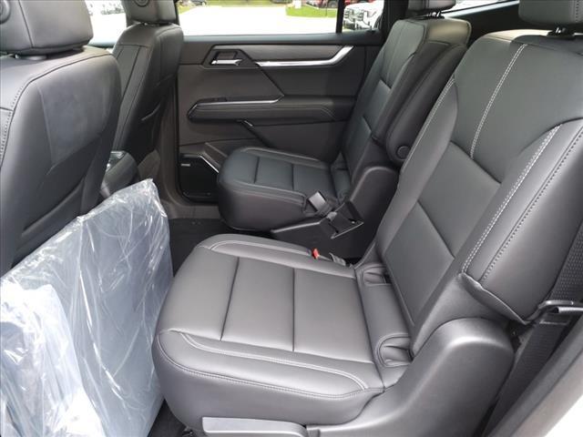 new 2025 GMC Acadia car, priced at $45,995