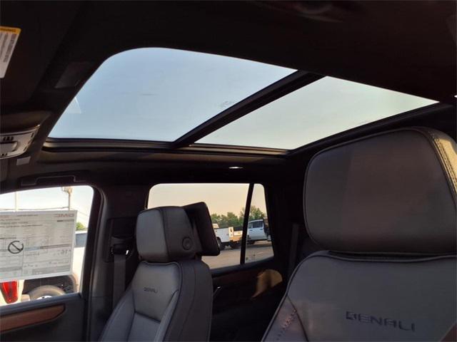 new 2025 GMC Yukon car, priced at $93,615