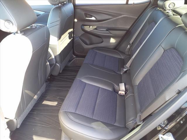 new 2025 Buick Envista car, priced at $26,561