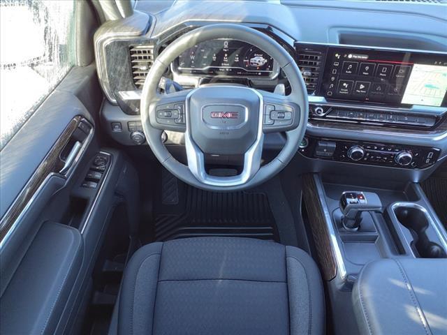 new 2025 GMC Sierra 1500 car, priced at $58,636