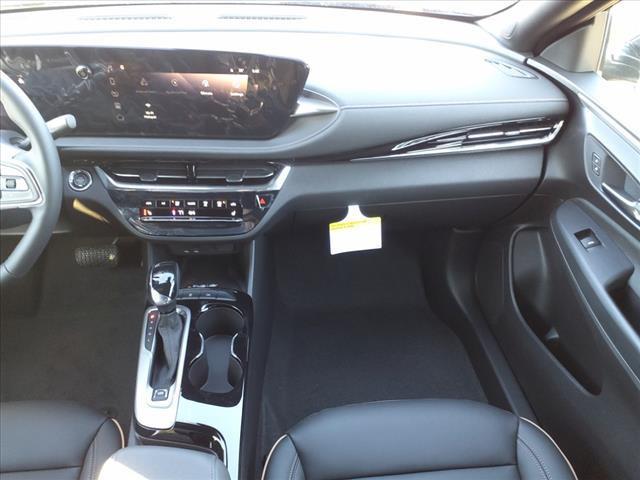 new 2025 Buick Envista car, priced at $29,410