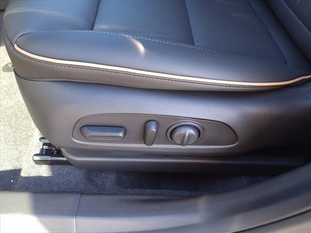 new 2025 Buick Envista car, priced at $29,410