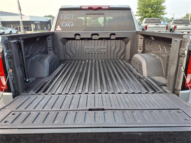 new 2025 GMC Sierra 1500 car, priced at $74,684