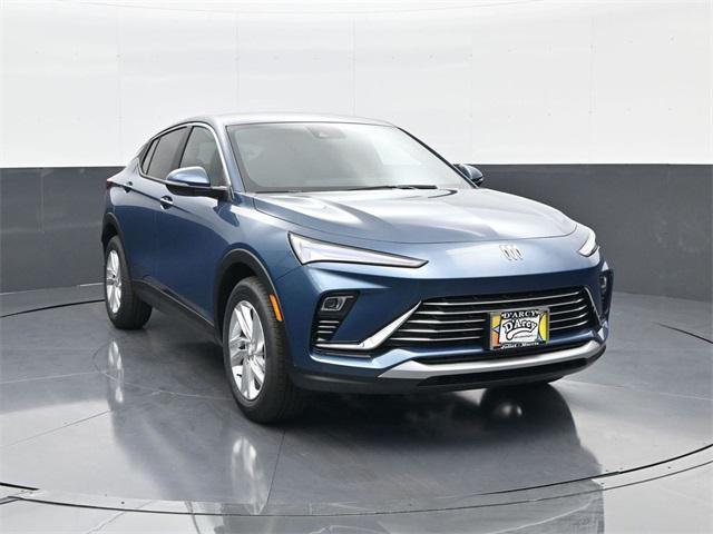 new 2025 Buick Envista car, priced at $25,031