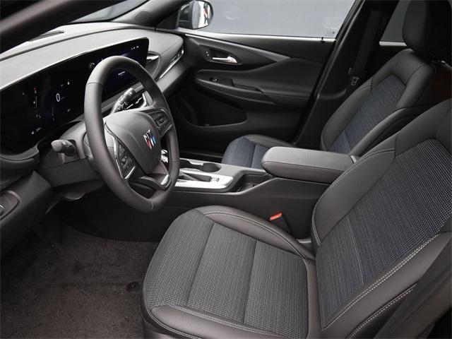 new 2025 Buick Envista car, priced at $26,698