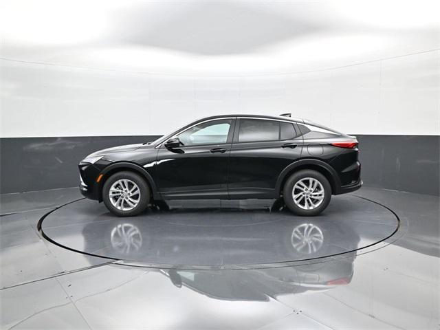 new 2025 Buick Envista car, priced at $26,698