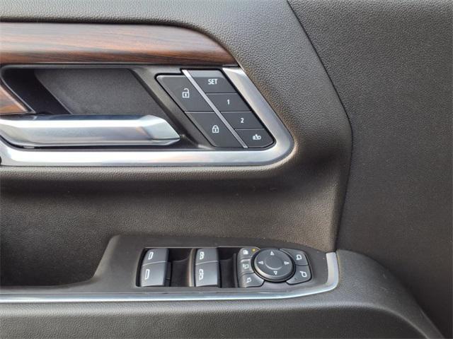 used 2025 GMC Sierra 2500 car, priced at $72,600