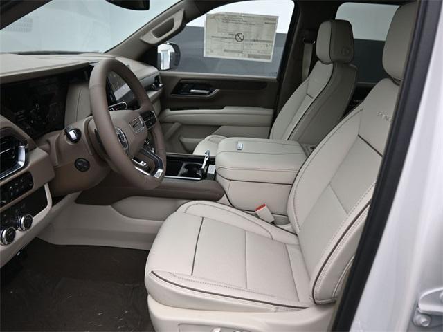 new 2025 GMC Yukon XL car, priced at $86,639
