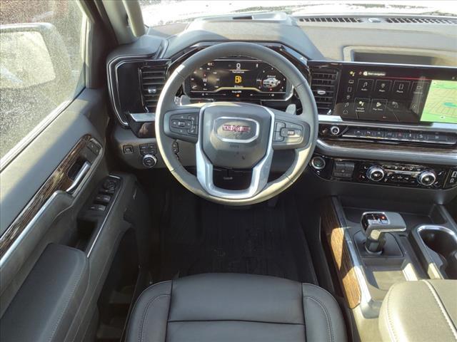 new 2025 GMC Sierra 1500 car, priced at $60,372