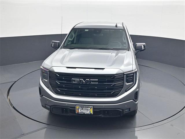 new 2026 GMC Sierra 1500 car, priced at $60,472