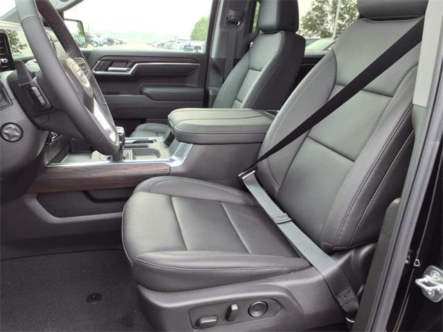 new 2025 GMC Sierra 1500 car, priced at $57,565