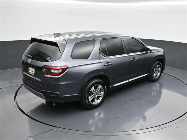used 2024 Honda Pilot car, priced at $39,900