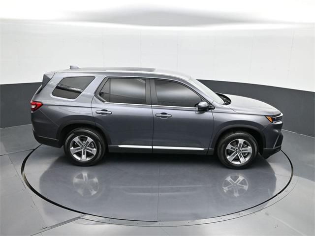 used 2024 Honda Pilot car, priced at $39,900