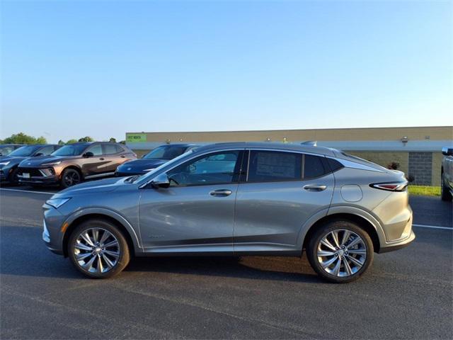 new 2025 Buick Envista car, priced at $30,434