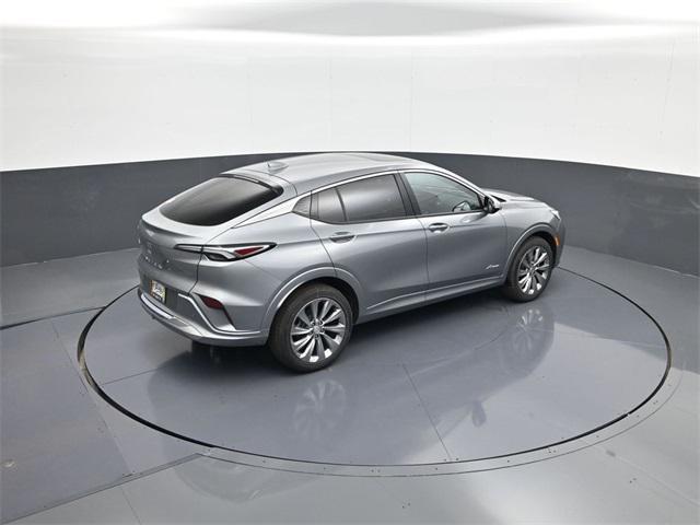 new 2025 Buick Envista car, priced at $30,434