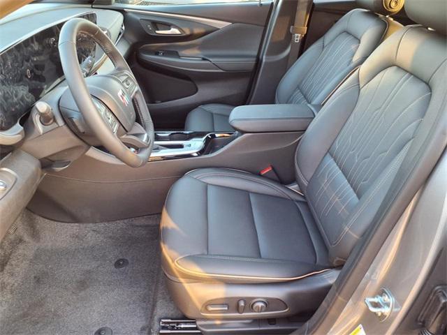 new 2025 Buick Envista car, priced at $30,434