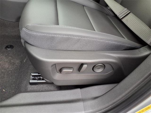 new 2025 Buick Envision car, priced at $37,916