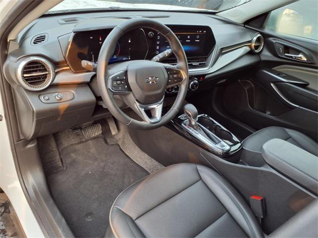 used 2025 Chevrolet Trax car, priced at $26,150