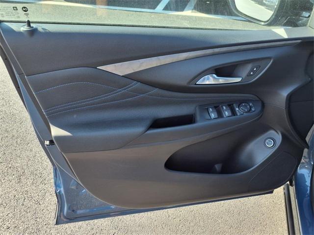 new 2025 Buick Envista car, priced at $28,776