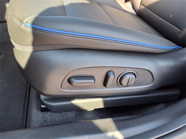 new 2025 Buick Envista car, priced at $28,776