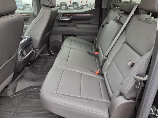 new 2025 GMC Sierra 1500 car, priced at $58,086