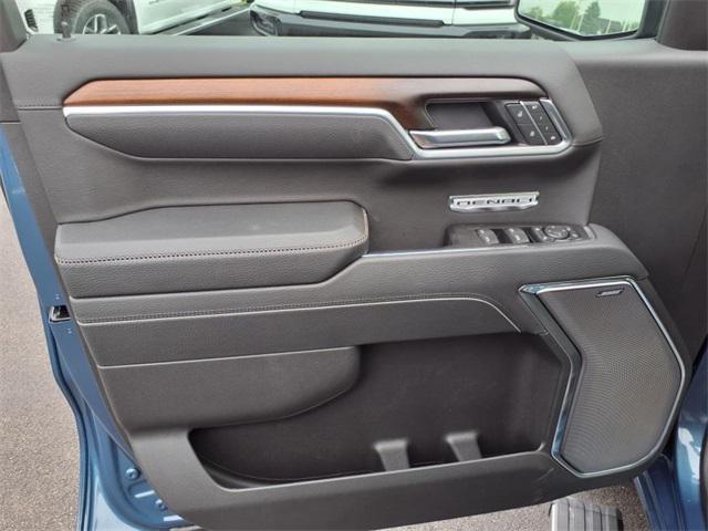 new 2025 GMC Sierra 1500 car, priced at $62,736