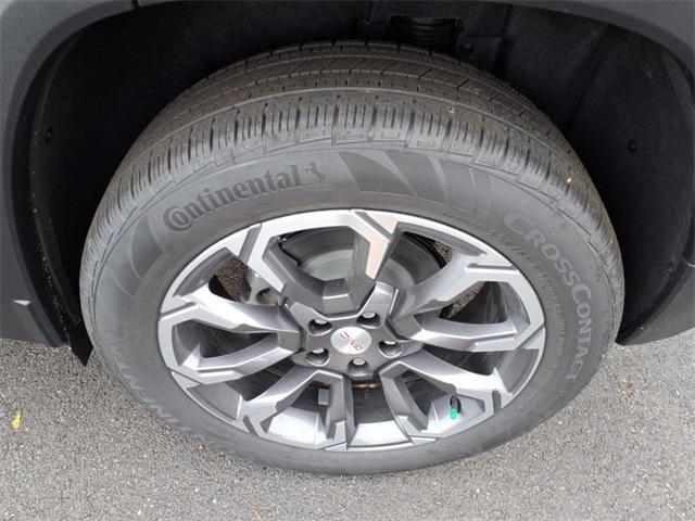new 2025 GMC Terrain car, priced at $33,192