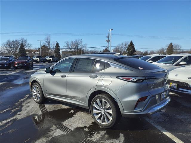 new 2025 Buick Envista car, priced at $30,134