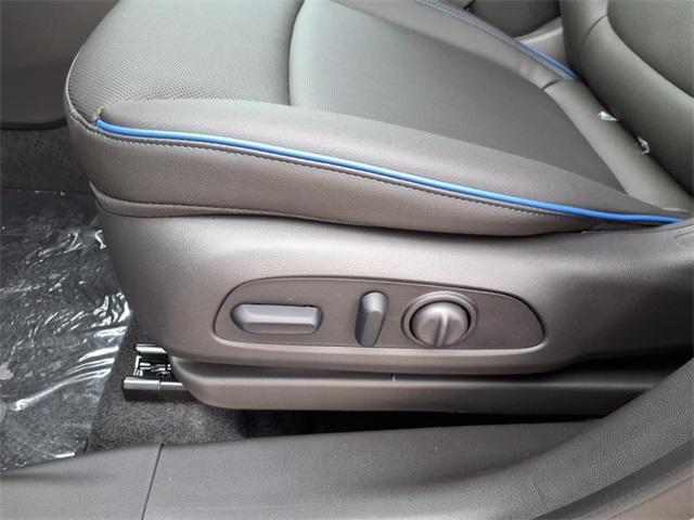 new 2025 Buick Encore GX car, priced at $27,021
