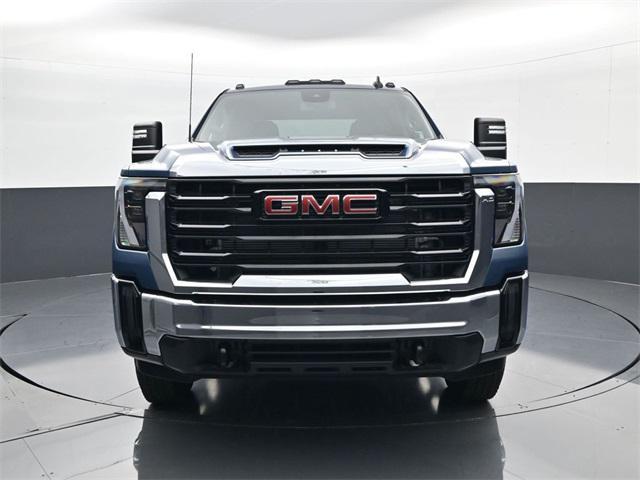 new 2026 GMC Sierra 3500 car, priced at $70,868