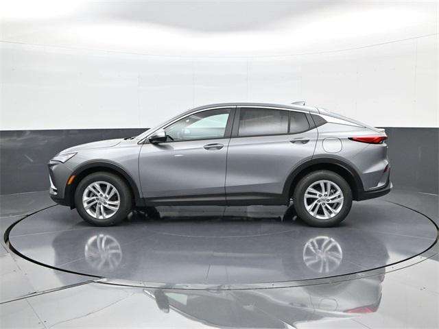 new 2025 Buick Envista car, priced at $26,273