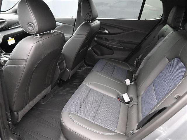 new 2025 Buick Envista car, priced at $26,273