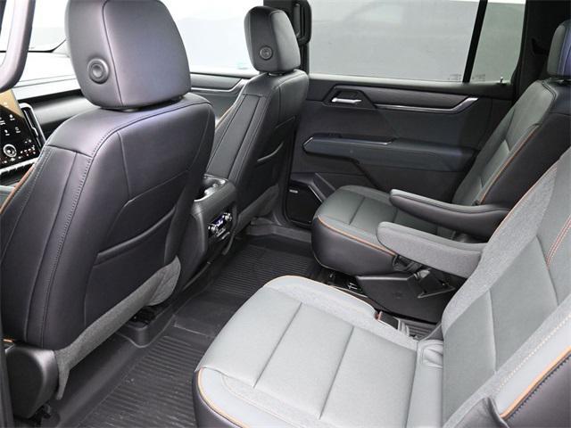 new 2025 GMC Acadia car, priced at $51,649