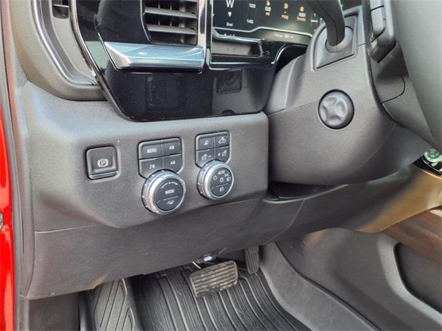 new 2025 GMC Sierra 1500 car, priced at $57,921