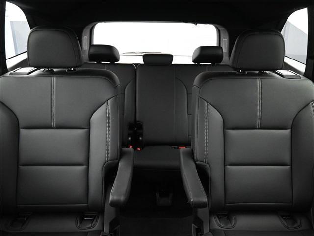 new 2025 GMC Acadia car, priced at $47,236