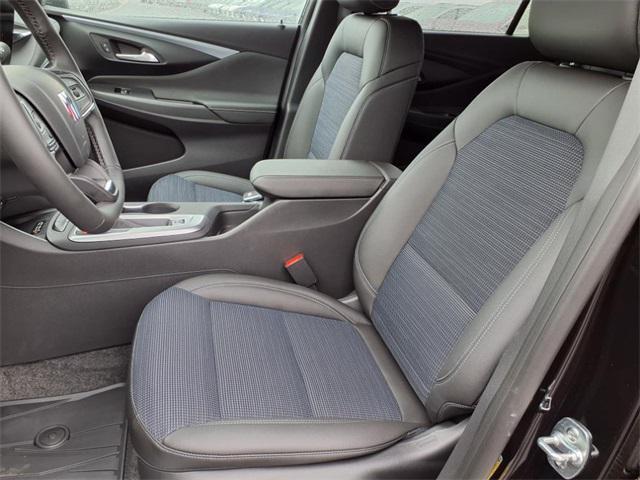 new 2025 Buick Envista car, priced at $26,858