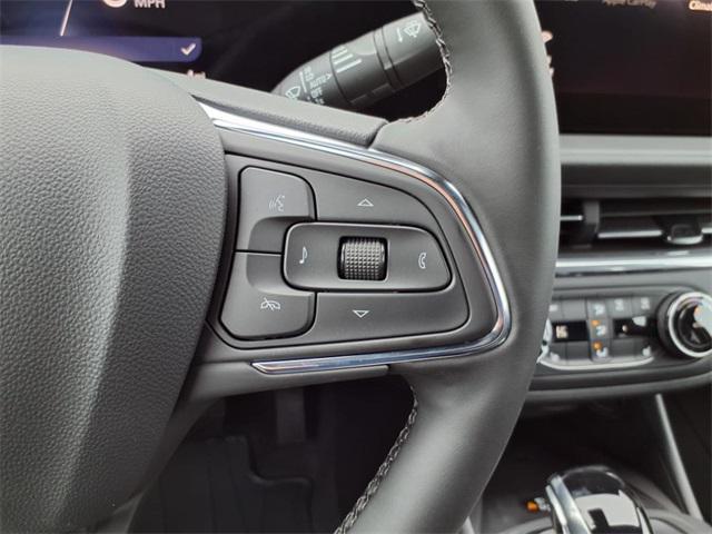 new 2025 Buick Envista car, priced at $26,858