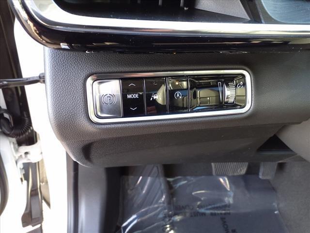 new 2025 Buick Envision car, priced at $38,826