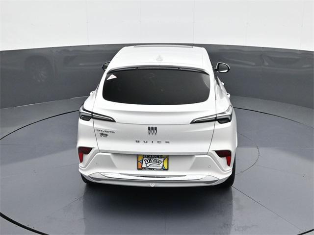 new 2025 Buick Envista car, priced at $30,254