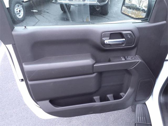 new 2025 GMC Sierra 1500 car, priced at $40,450