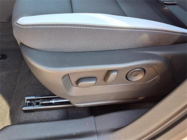 new 2025 Buick Envision car, priced at $39,073