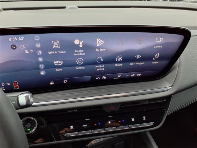 new 2025 Buick Envision car, priced at $37,916