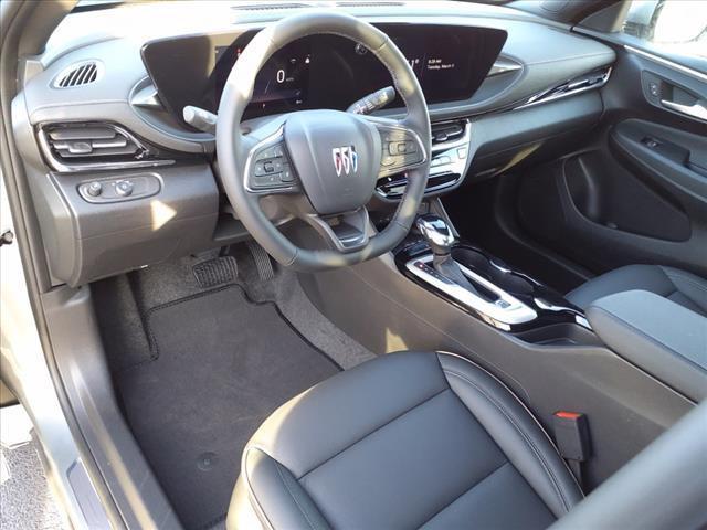 new 2025 Buick Envista car, priced at $30,134