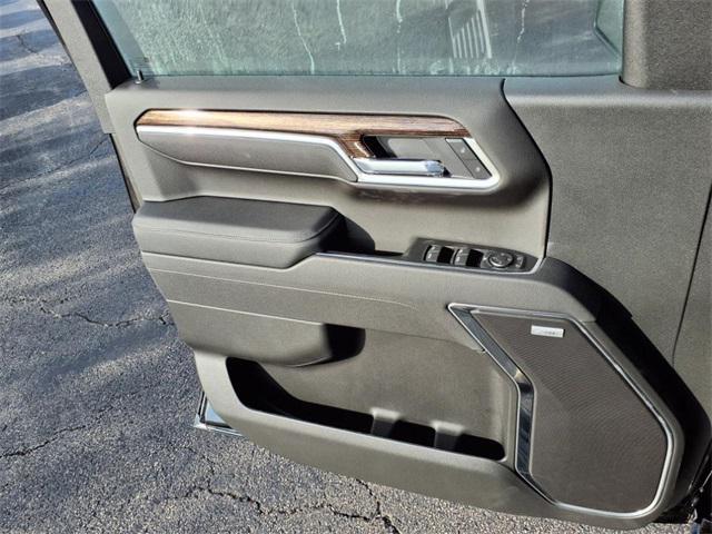 new 2025 GMC Sierra 1500 car, priced at $57,930