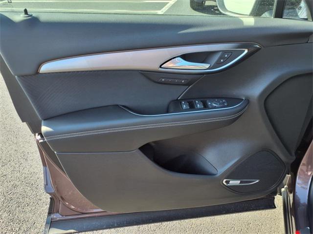 new 2025 Buick Envision car, priced at $39,073