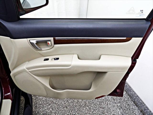 used 2007 Hyundai Santa Fe car, priced at $9,995