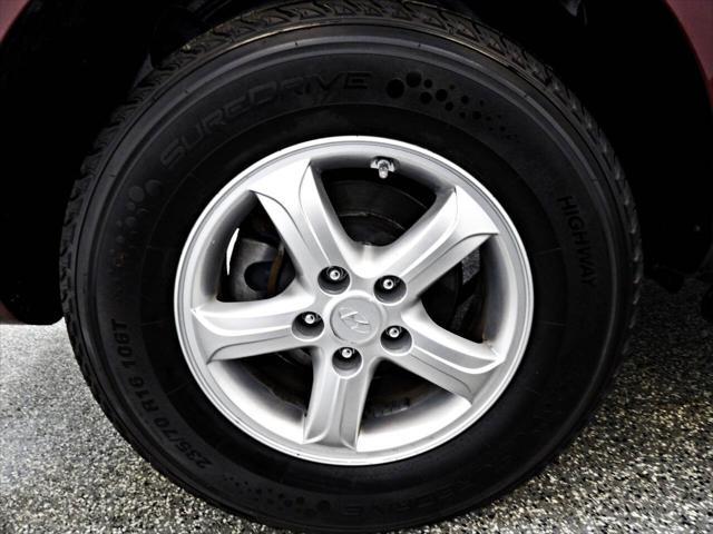 used 2007 Hyundai Santa Fe car, priced at $9,995